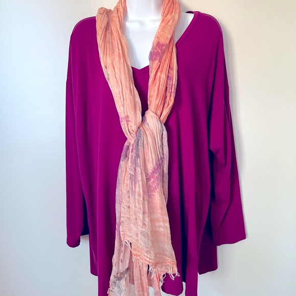 Eileen Fisher V Neck Top - Picture 5 of 5